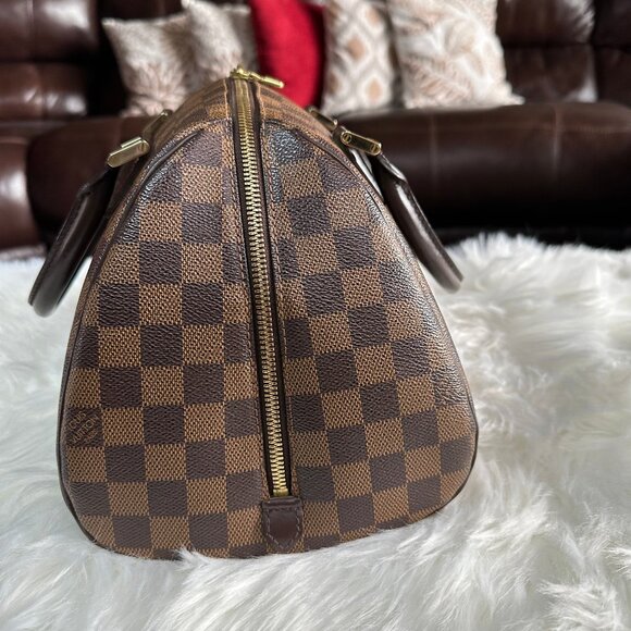 Authentic Louis Vuitton Damier Ebene Ribera MM Satchel Hand Bag - Picture 4 of 16
